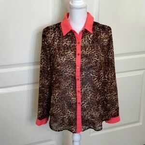 Moon Collection button up blouse leopard with coral trim medium long sleeve
